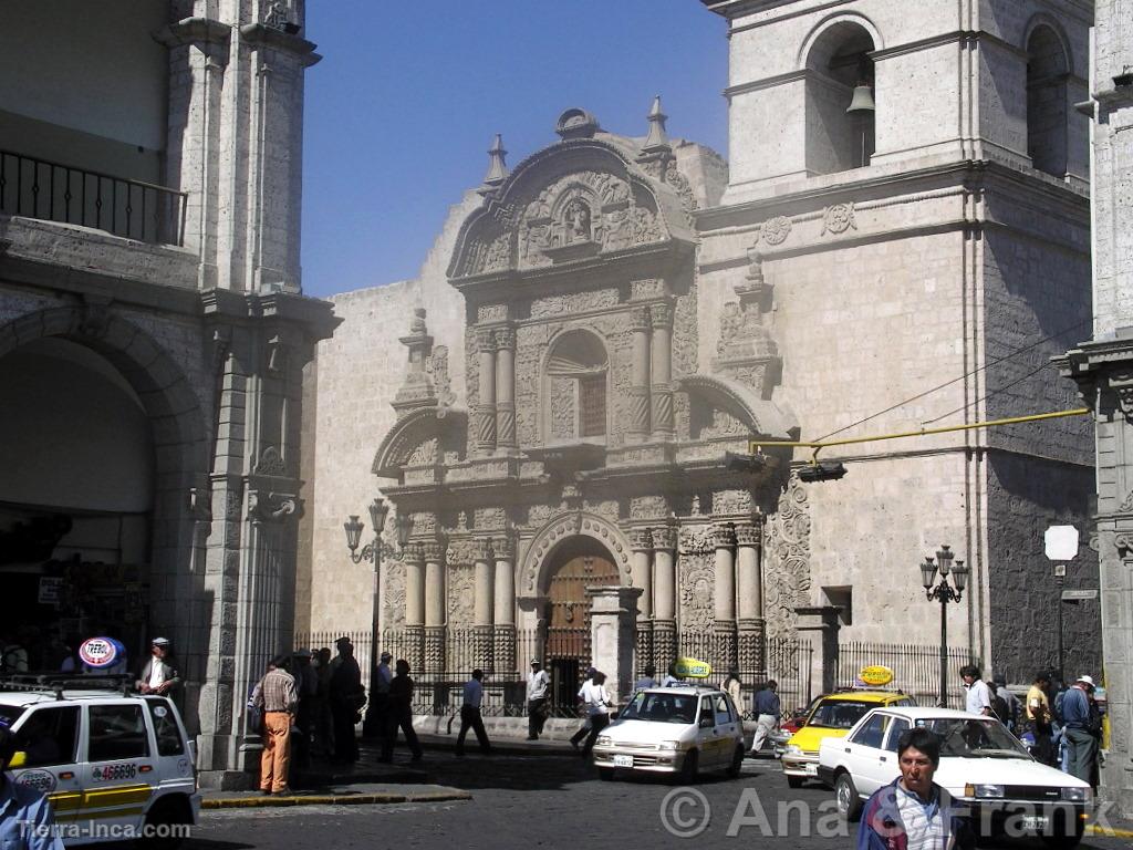 Convento e Iglesia de la Compaa de Jess, Arequipa