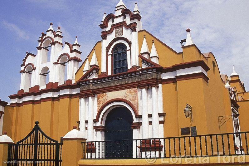 Iglesia San Agustín, Trujillo