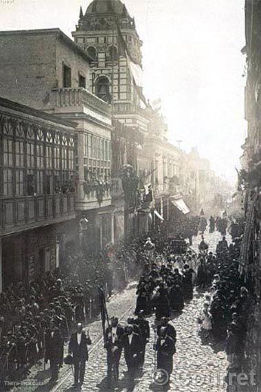 Procesión. 1895