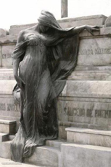 Monumento fúnebre. Presbítero Maestro. Tadolini. 1921, Lima