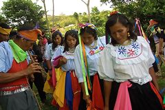 Danzantes y msicos de Lamas