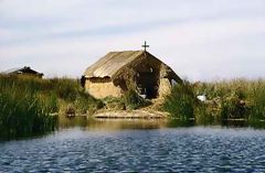 Isla flotante de los Uros