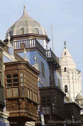 Balcones de la Casa Osambela, Lima