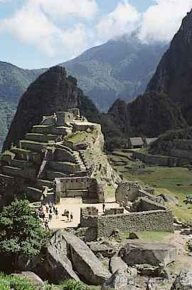 Pirmide y Templo del Sol
, Machu Picchu