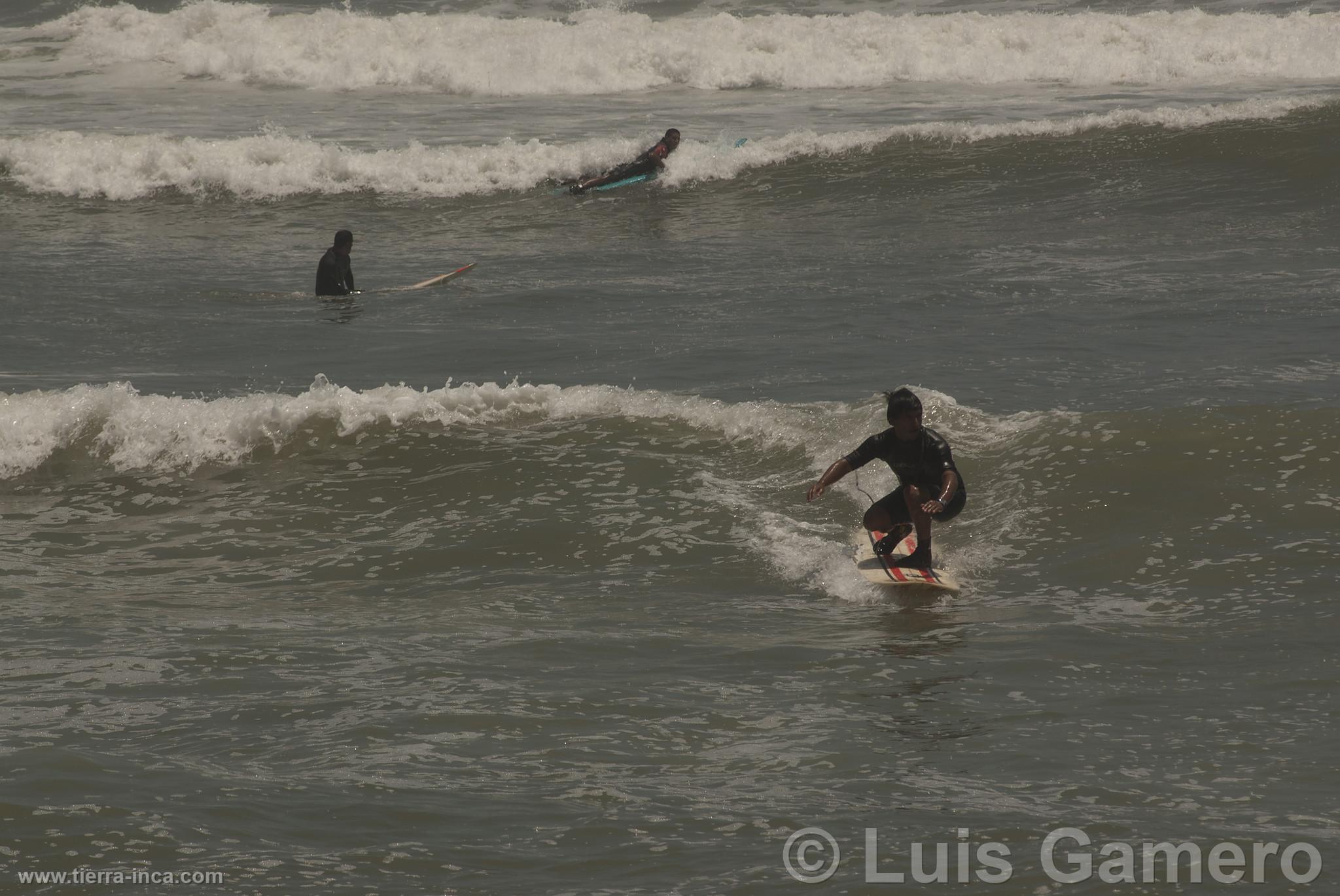 Surf en la Costa Verde, Lima