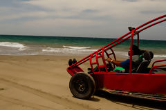 Tubular en la playa El uro