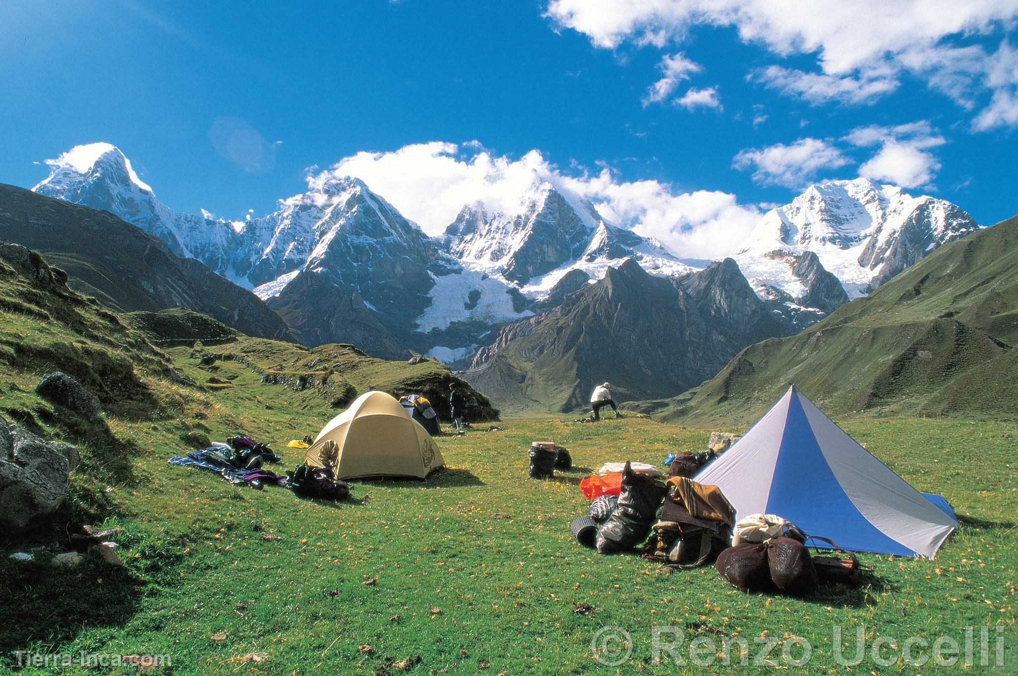 Carhuacocha en Cordillera Huayhuash