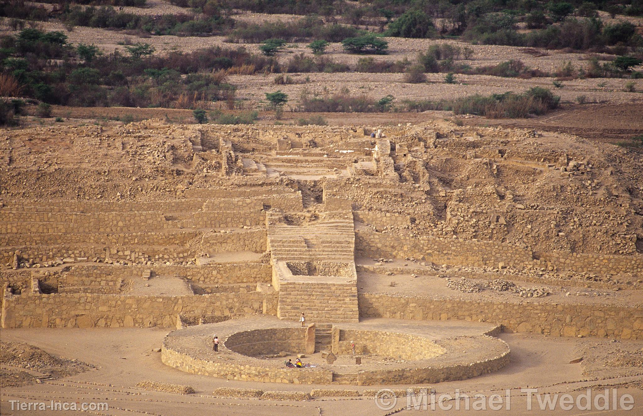 Complejo arqueologico de Caral