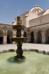 Convento de la Compañía de Jesús, Arequipa