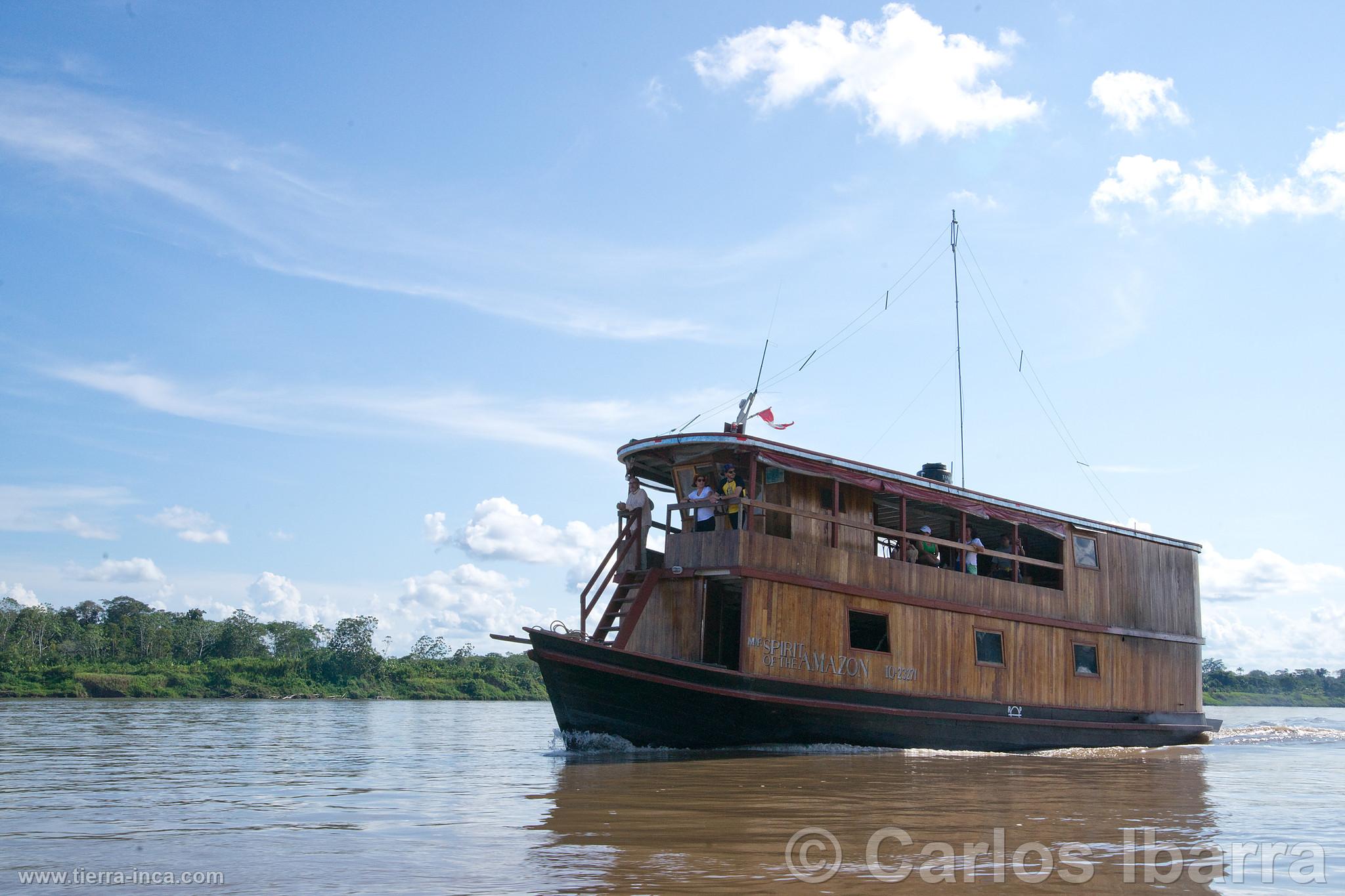Crucero en el río Amazonas