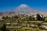 Volcán Misti y campiña de Arequipa