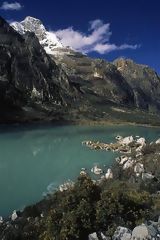 Laguna de Llanganuco