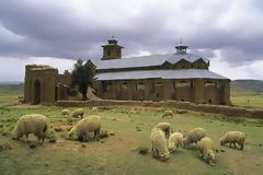 Iglesia de Tintiri en Muani, Azngaro