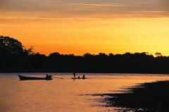 Atardecer en el ro Tambopata