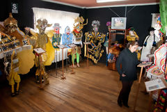 Exhibición de trajes típicos