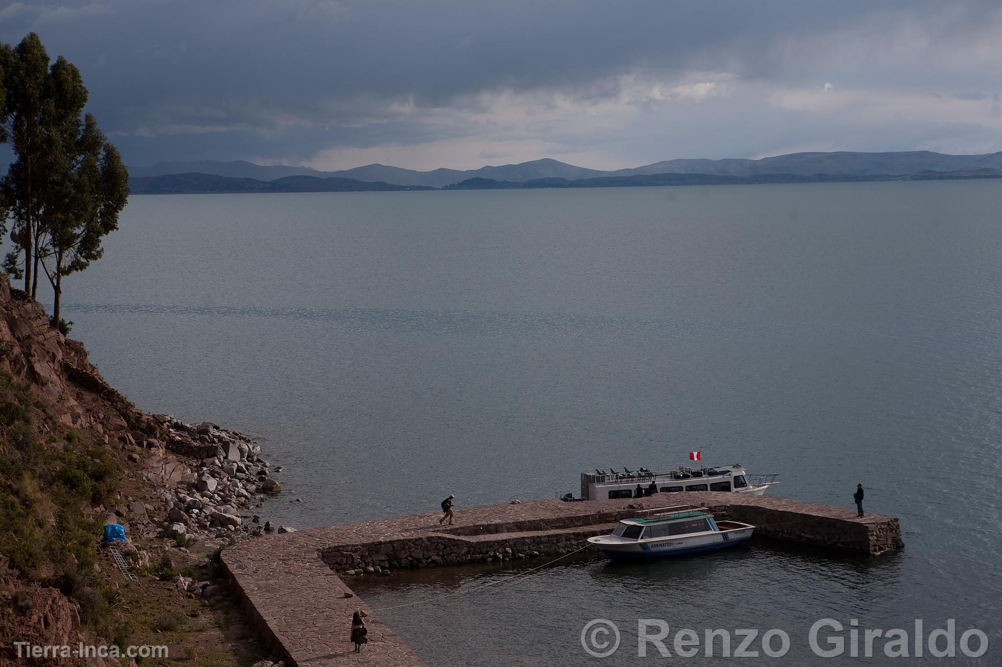 Isla Taquile en el Lago Titicaca