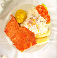 Chonta, tacacho y cecina