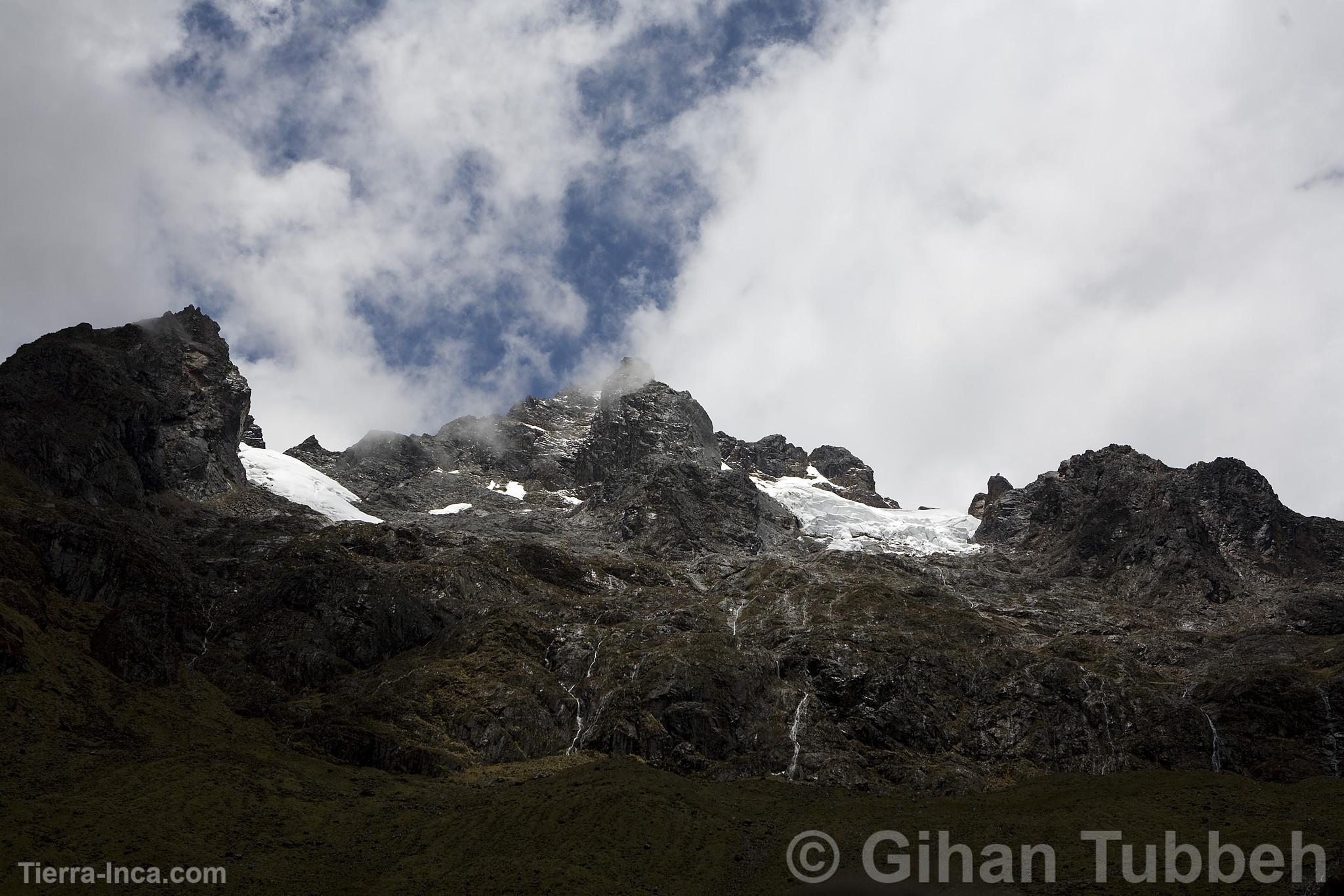 Trekking a Choquequirao