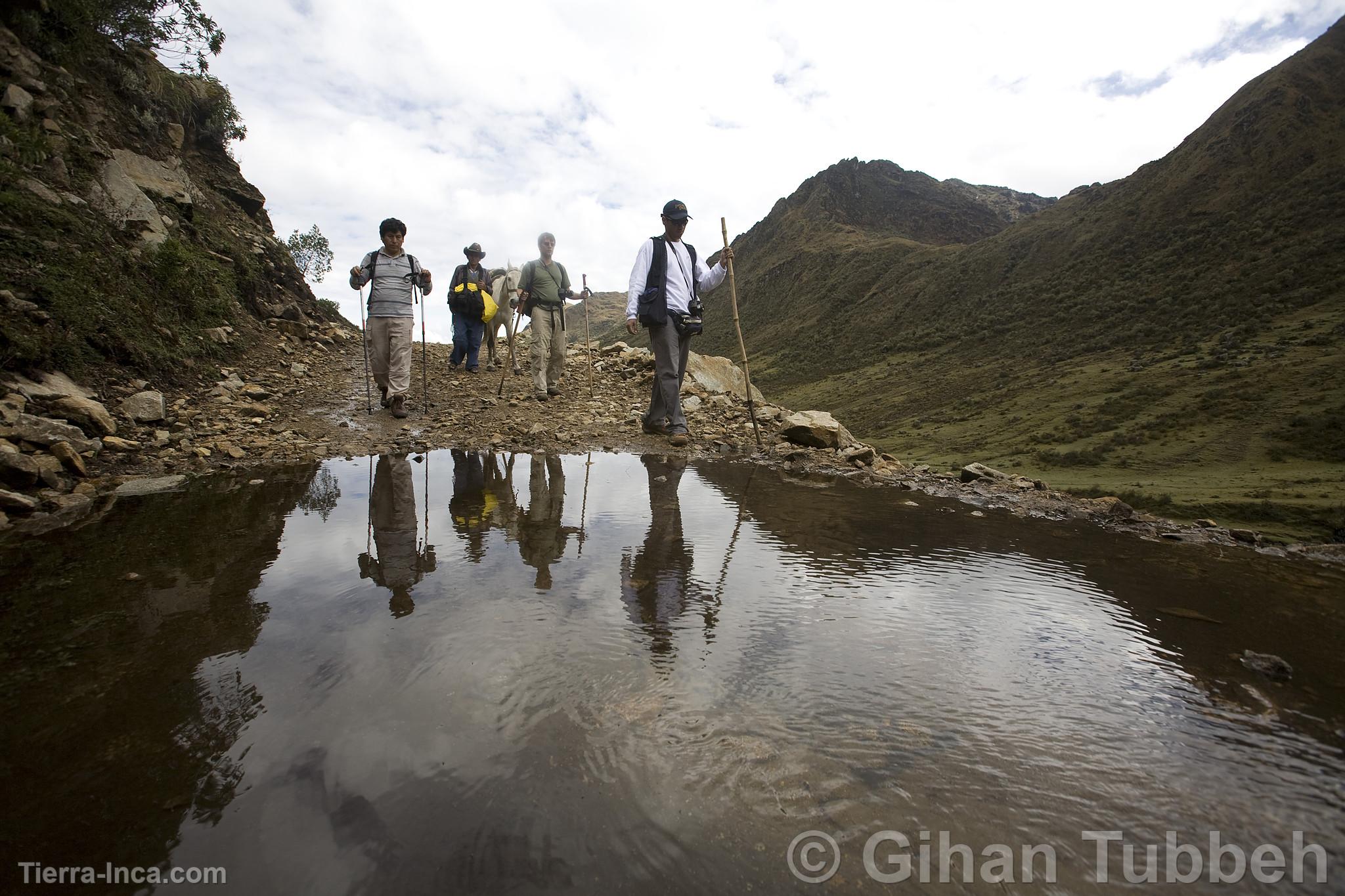 Trekking a Choquequirao